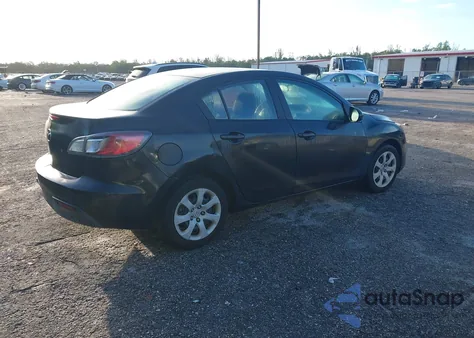 2011 Mazda Mazda3 I Sport из США, поврежденный, VIN JM1BL1UF6B1443240